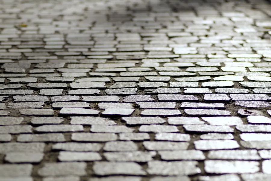 Block paved driveway laid by KCO Landscapes — project 4